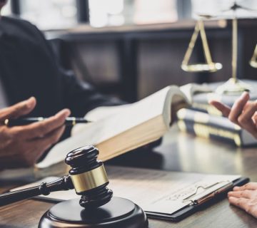 مشاوره آنلاین با وکیل خانواده در قم