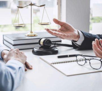 بهترین وکیل پایه یک دادگستری