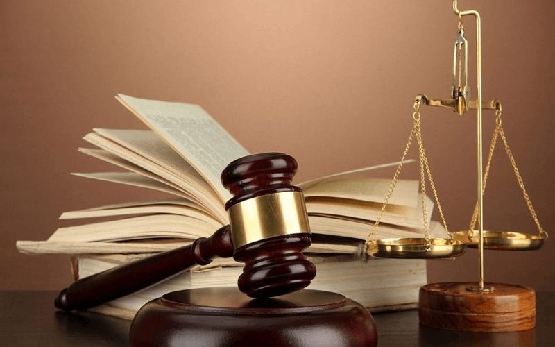 راهنمای انتخاب بهترین وکیل