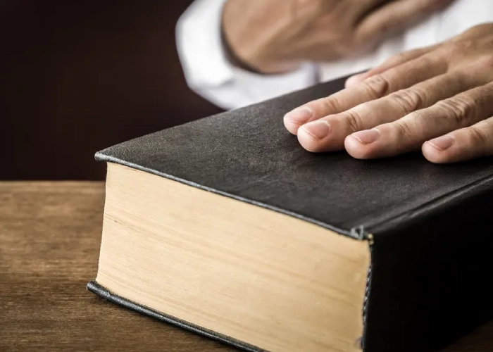 آیا وکیل می تواند شاهد باشد؟