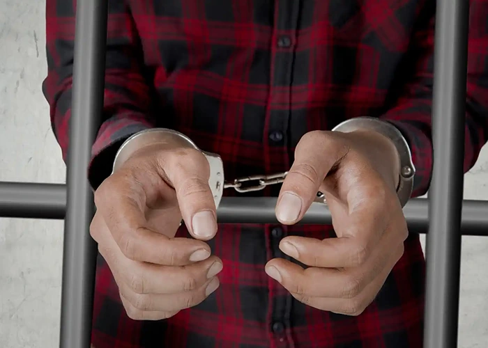 تخلفات در دوره تعلیق و آثار آن