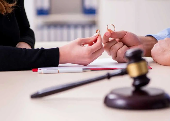 اگر حق طلاق با زن باشد طلاق چقدر طول می کشد؟